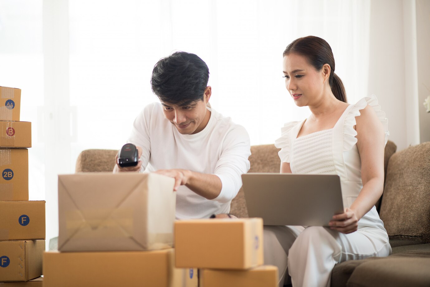 Cuộc Chơi Còn Công Bằng Cho Seller Việt Trên Sàn Thương Mại Điện Tử?
